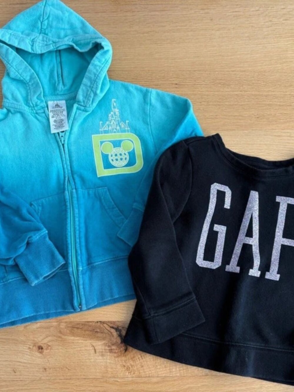 Lot of 2 Toddler Girl's Sweatshirts- Size XS (4-5)